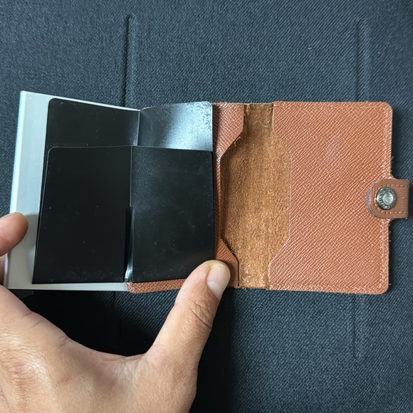 SEGRID SLIM WALLET - Picture 4 of 4